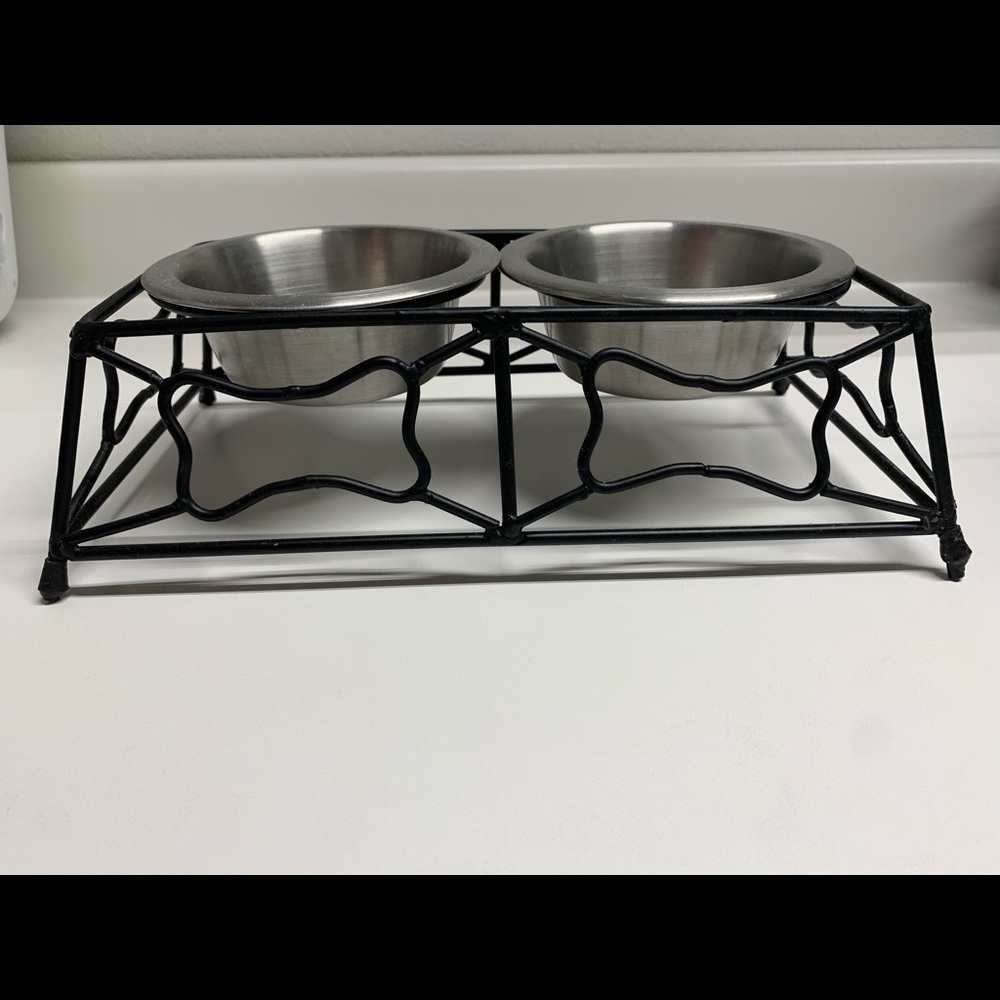 Pet Food & Water bowls with stand